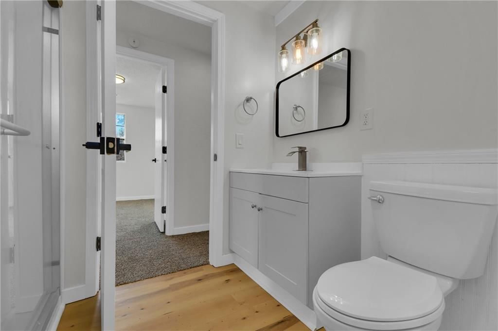 208 E Pine Street — photo 10
