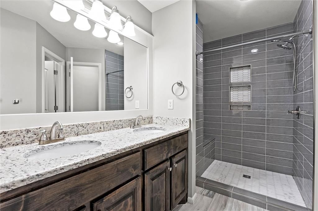 1006 Buttercup Street — photo 20