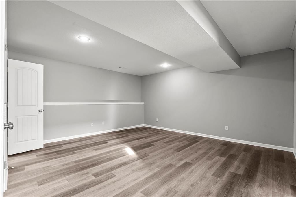 1006 Buttercup Street — photo 25