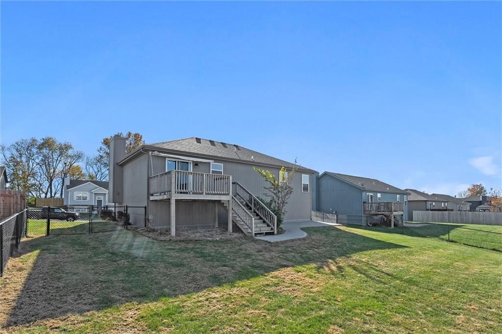 1006 Buttercup Street — photo 34