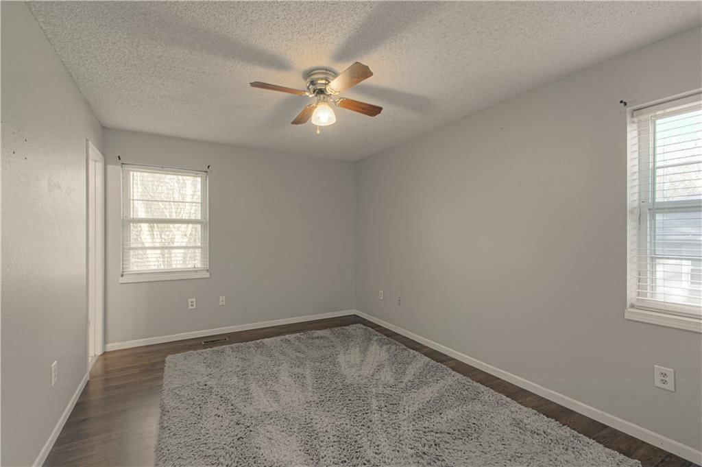 502 SE 21st Street — photo 9