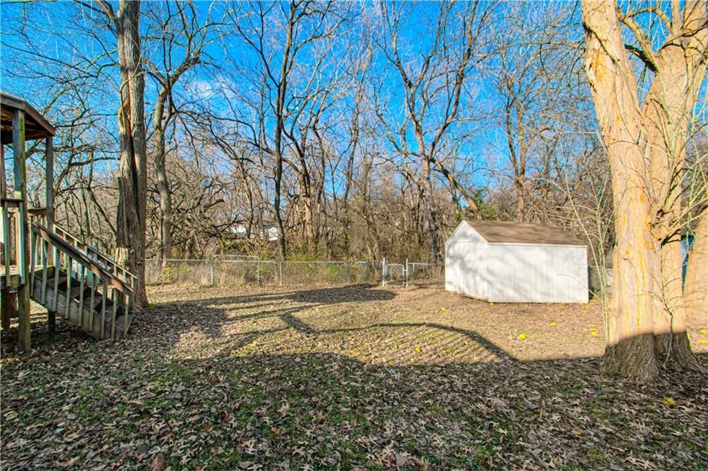 502 SE 21st Street — photo 25