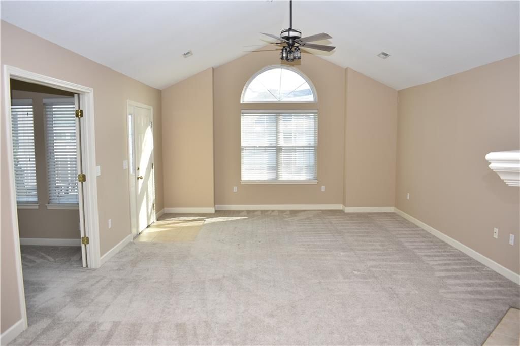 7135 Meadow View Street — photo 6