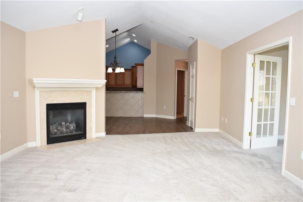 7135 Meadow View Street — photo 8