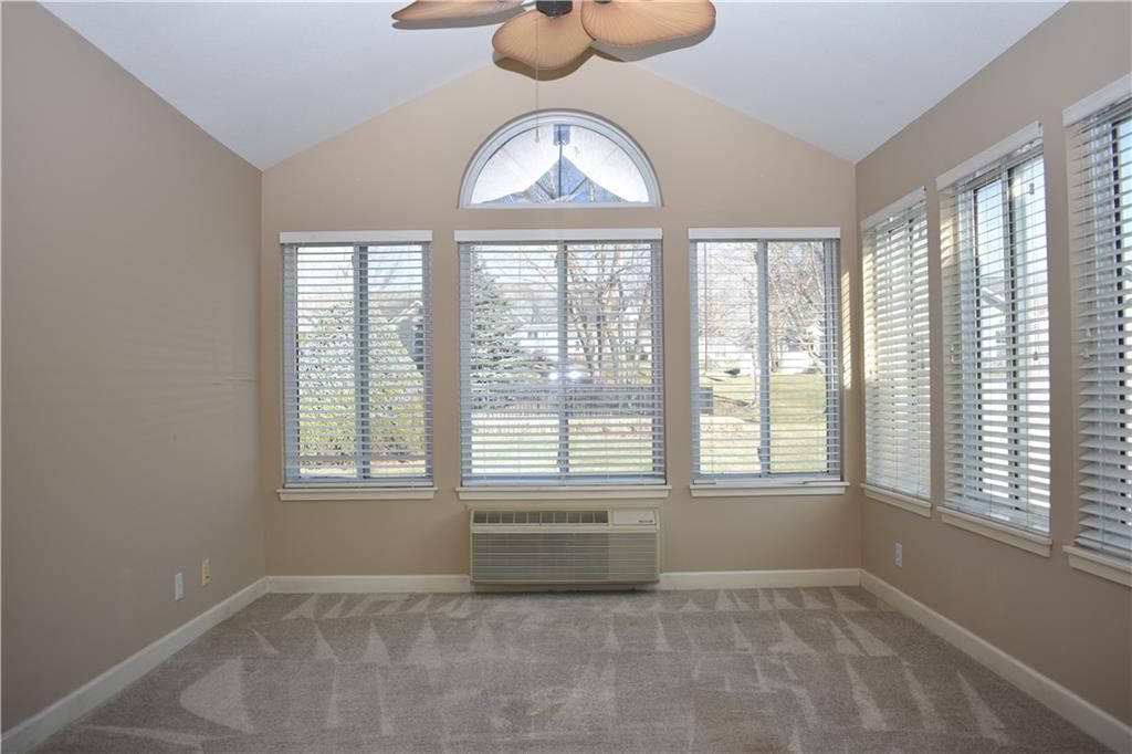 7135 Meadow View Street — photo 11