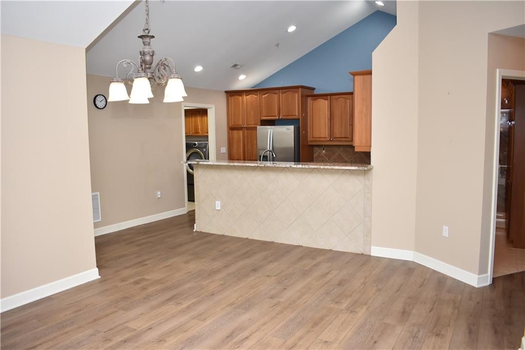 7135 Meadow View Street — photo 12