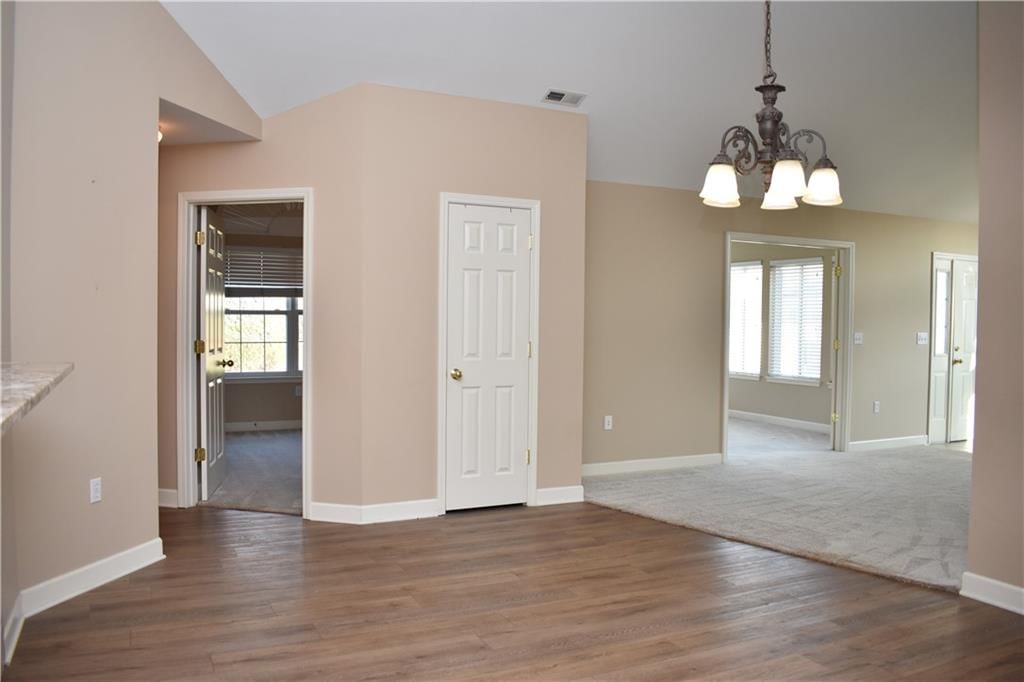 7135 Meadow View Street — photo 18