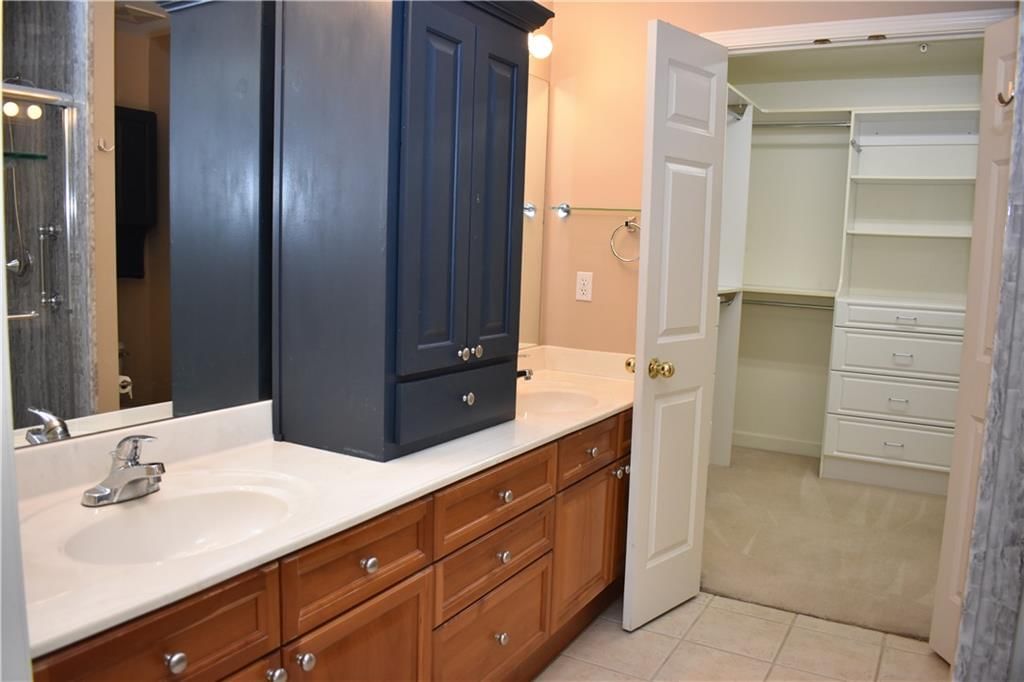 7135 Meadow View Street — photo 22