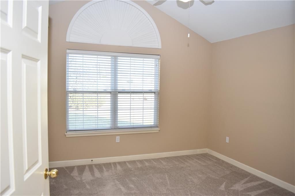 7135 Meadow View Street — photo 27