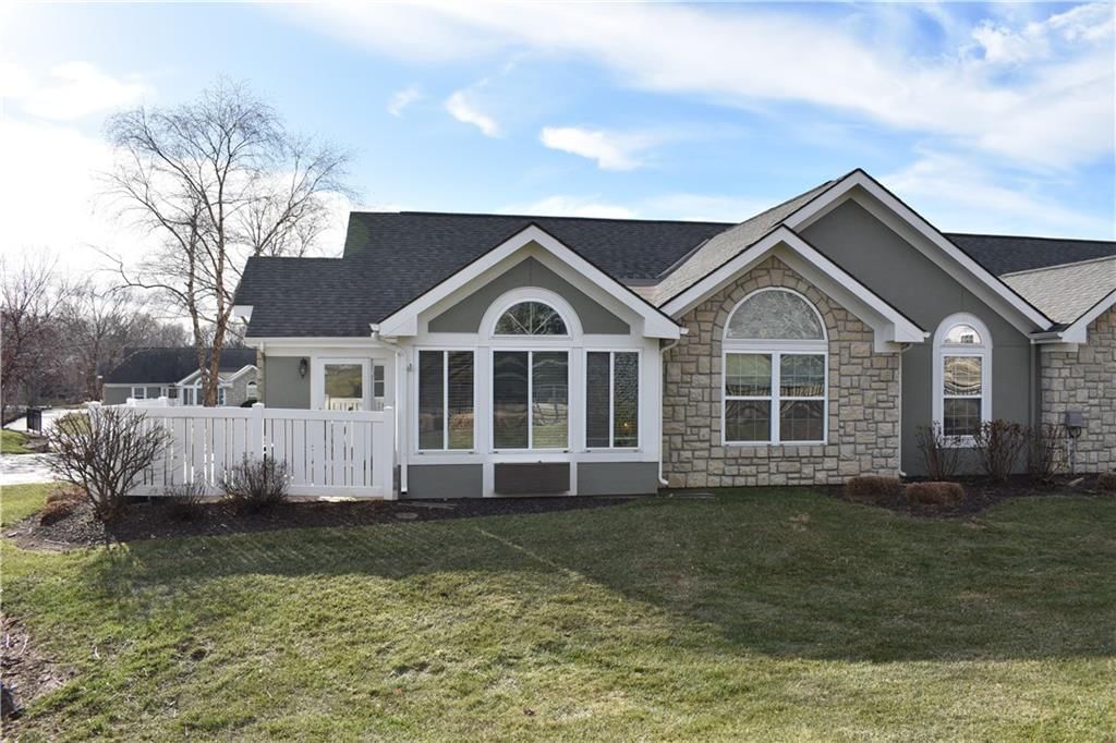 7135 Meadow View Street — photo 30