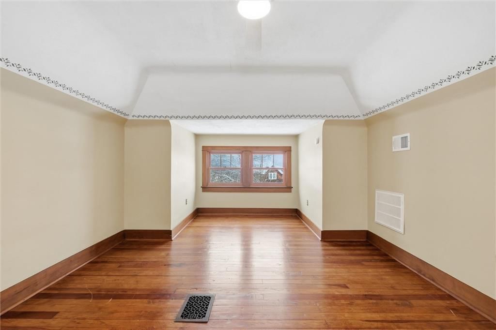 21 E 55th Terrace — photo 33