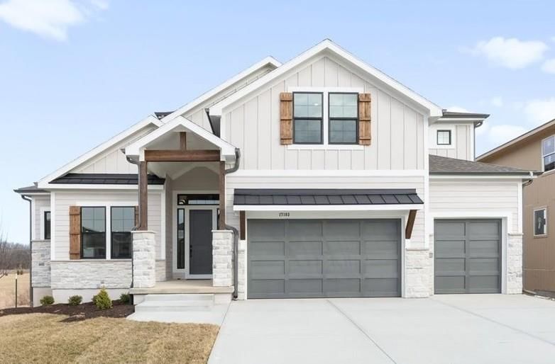 17183 S Heatherwood Street, Olathe, KS