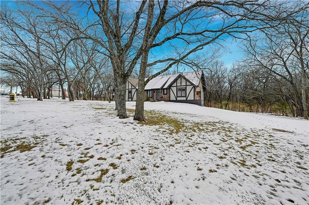 7120 Black Bob Street — photo 38