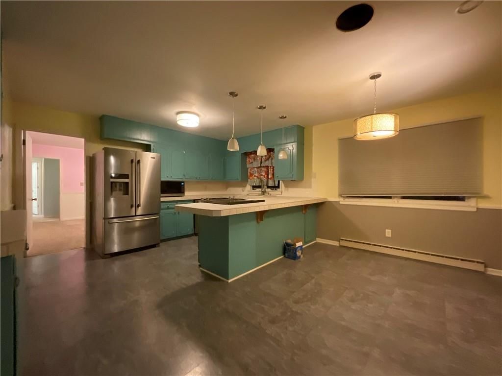 712 S SLOAN Street — photo 10