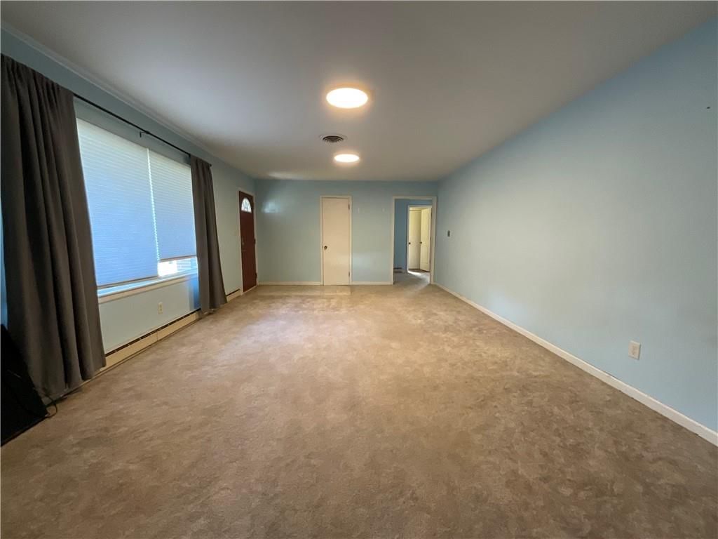 712 S SLOAN Street — photo 13