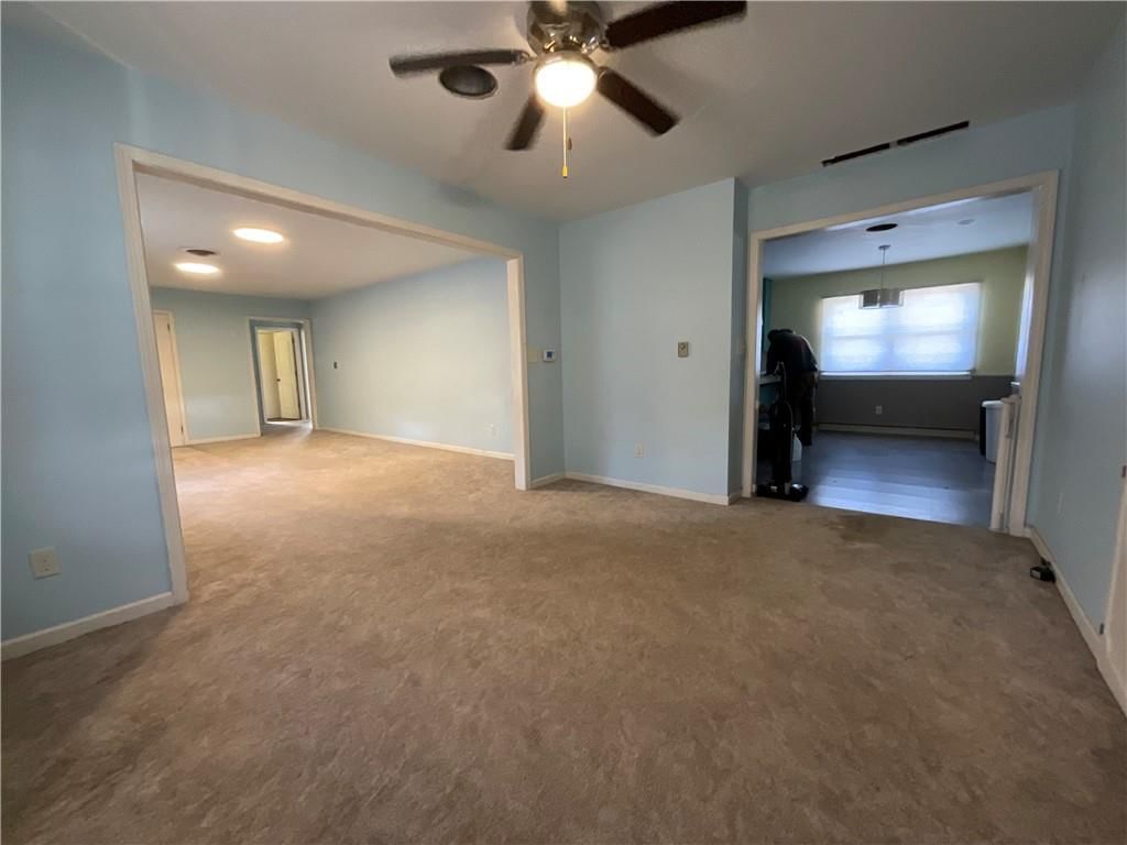 712 S SLOAN Street — photo 18