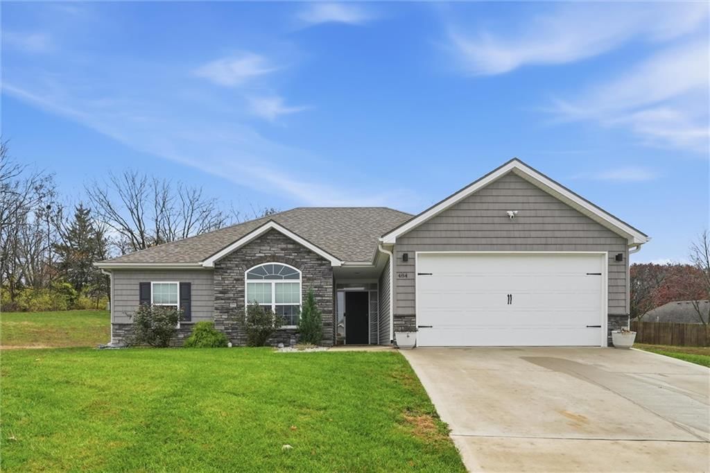 484 Olive Court, Warrensburg, MO
