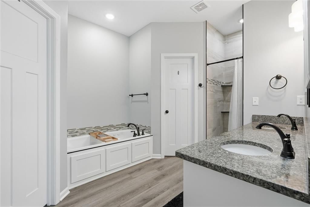 484 Olive Court — photo 22