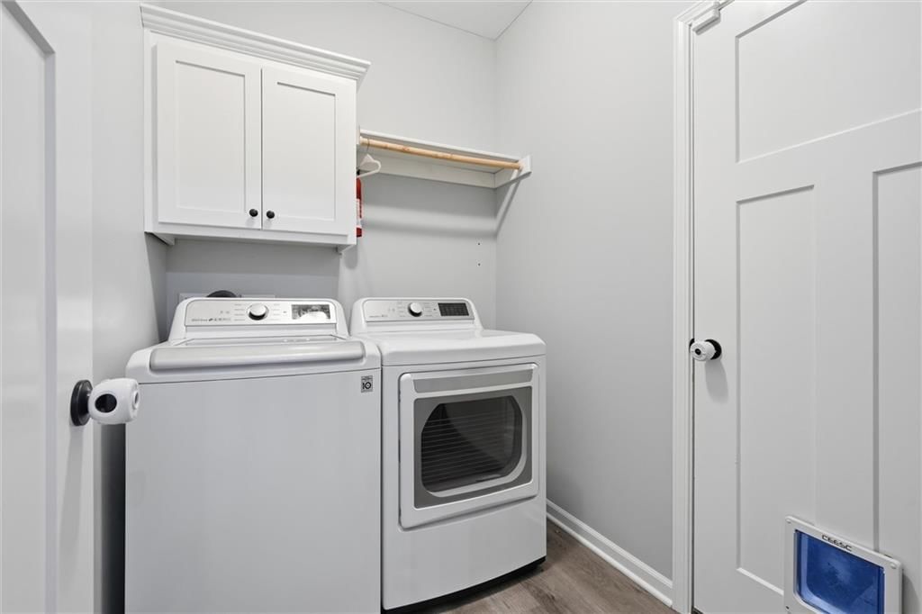 484 Olive Court — photo 34