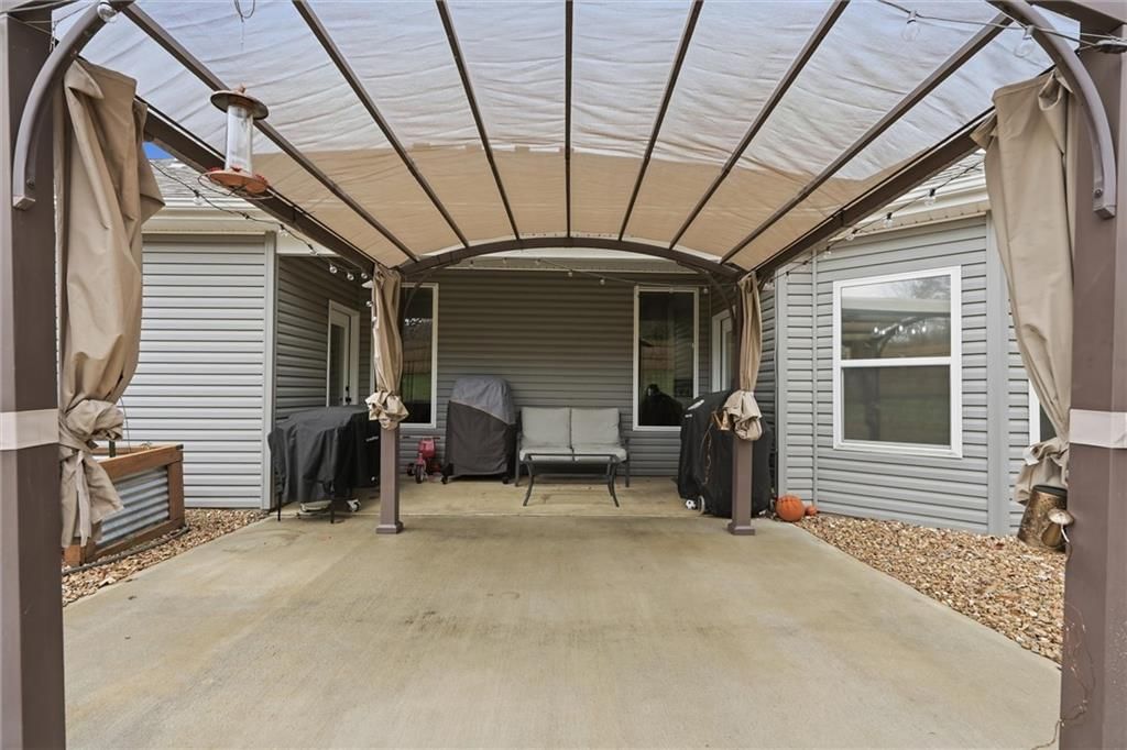 484 Olive Court — photo 35