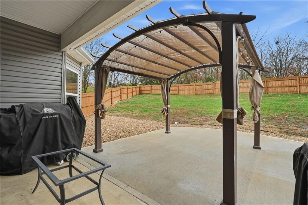 484 Olive Court — photo 37