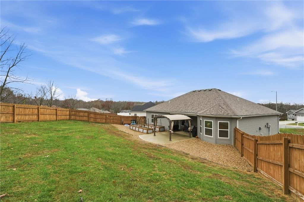 484 Olive Court — photo 40