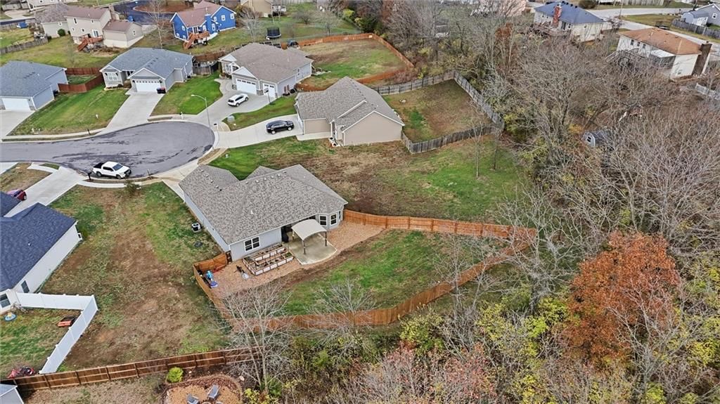 484 Olive Court — photo 43