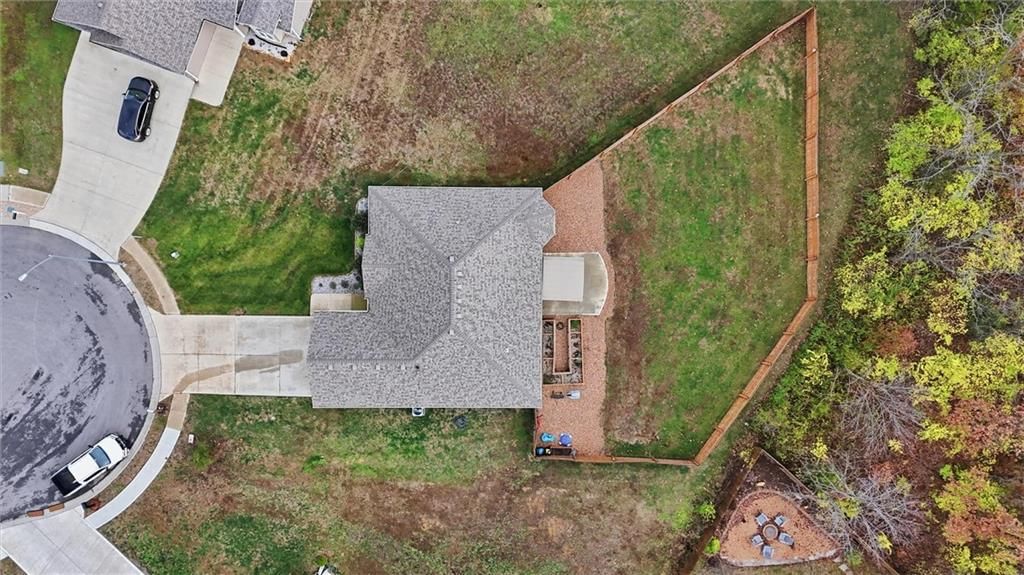 484 Olive Court — photo 44