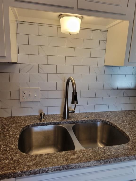 8221 Santa Fe Drive — photo 7