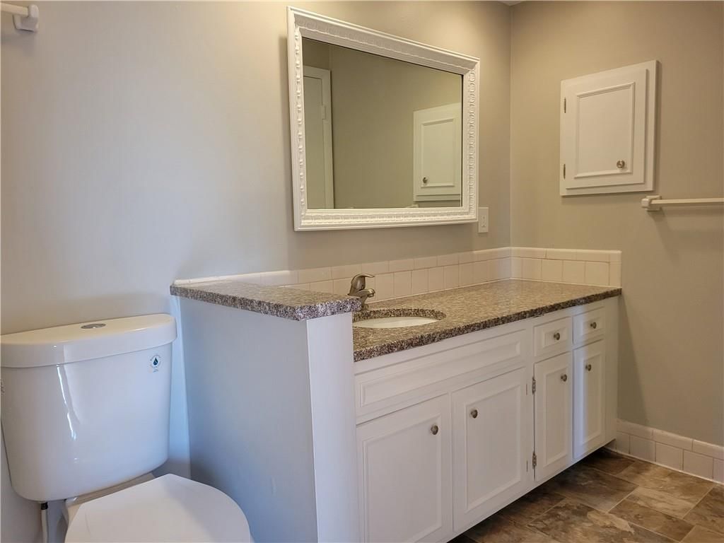 8221 Santa Fe Drive — photo 18