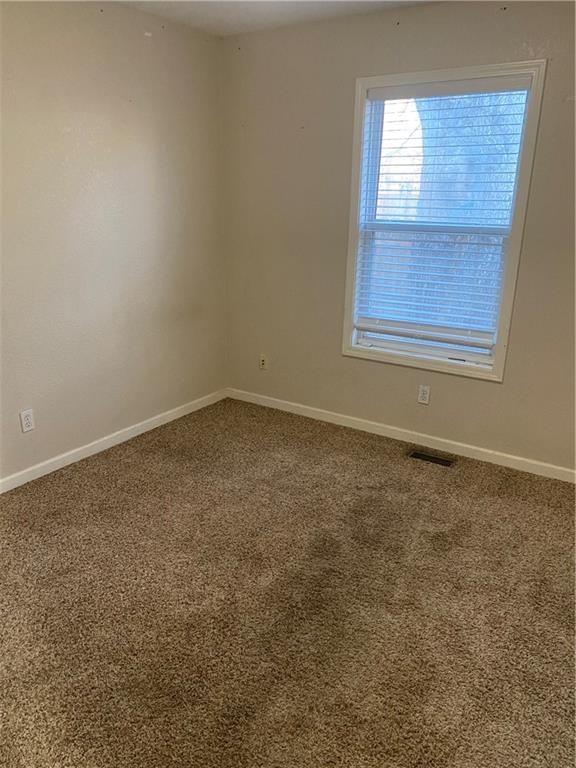 708 W 1st Street — photo 5