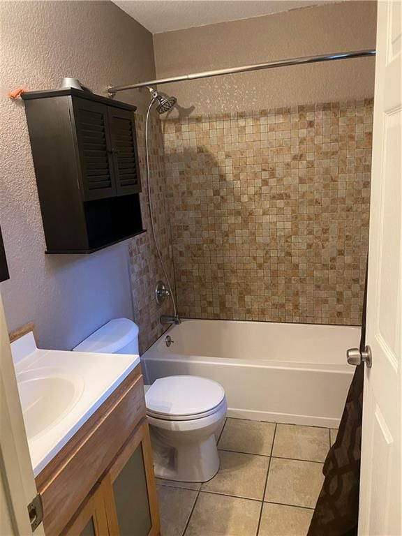 708 W 1st Street — photo 8