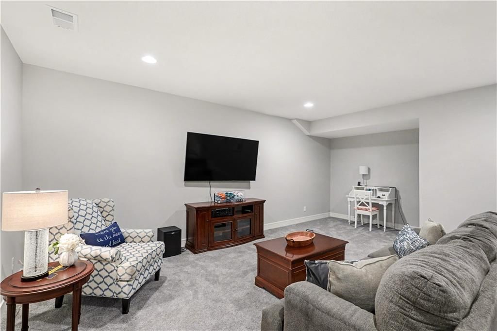 11410 Bluestem Drive — photo 22