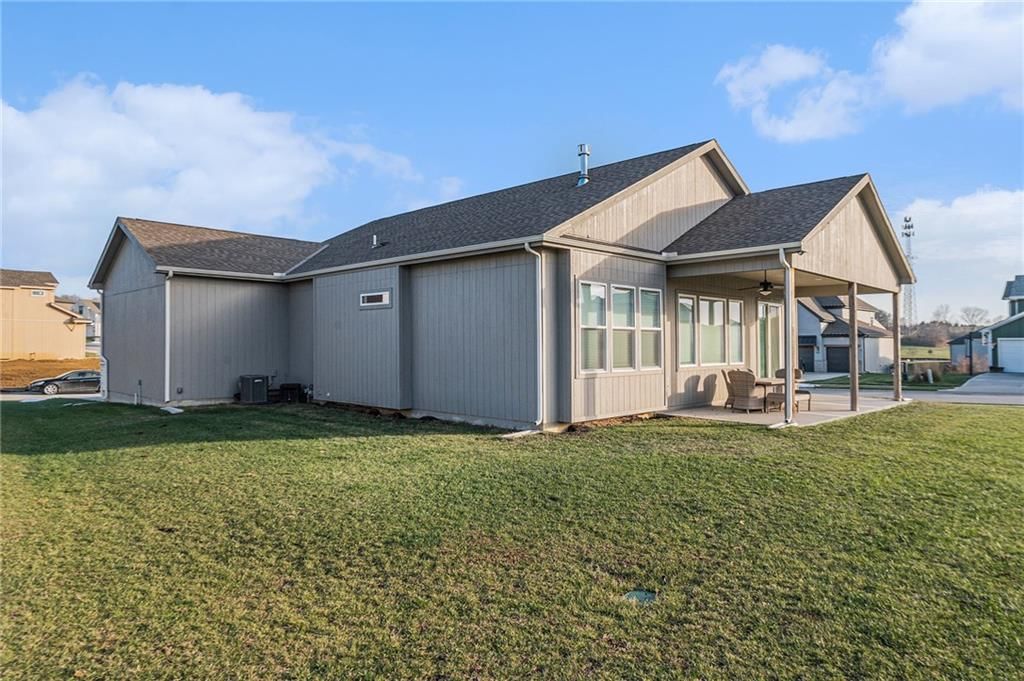 11410 Bluestem Drive — photo 30