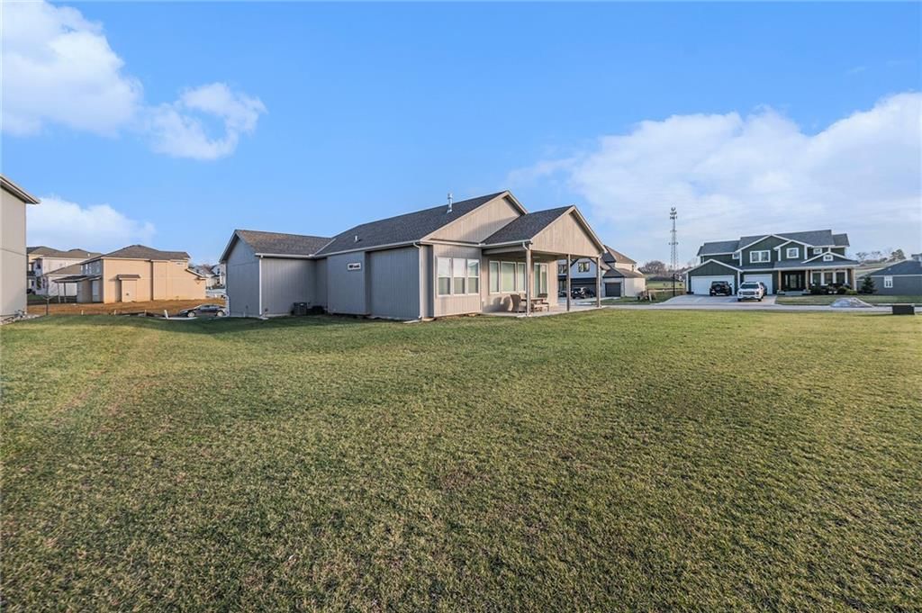 11410 Bluestem Drive — photo 31