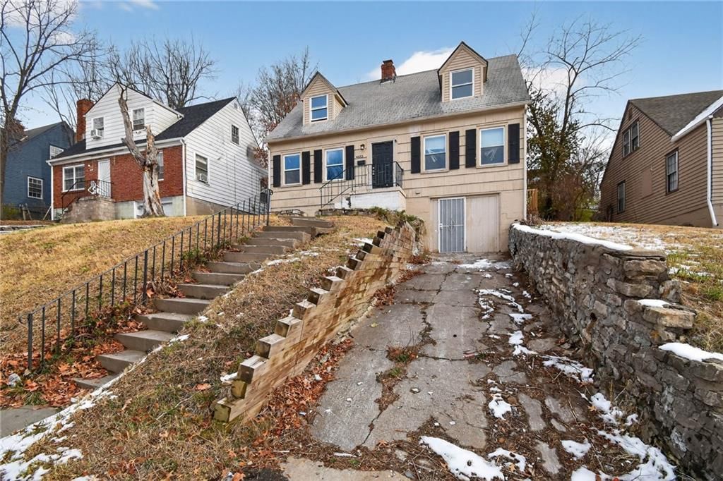 4653 Benton Boulevard — photo 3
