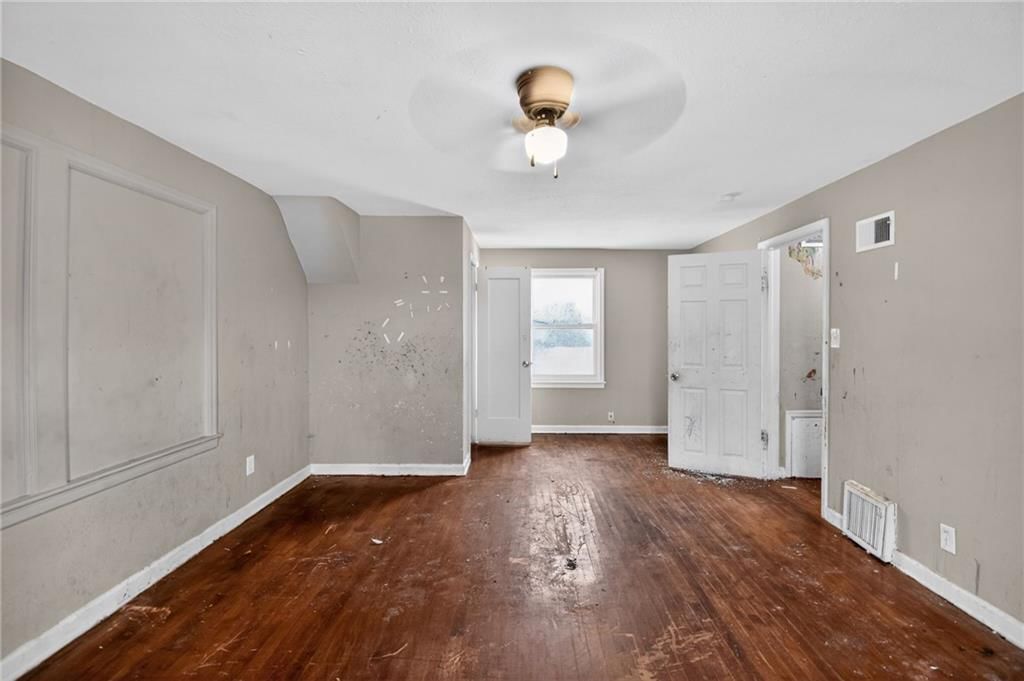 4653 Benton Boulevard — photo 10