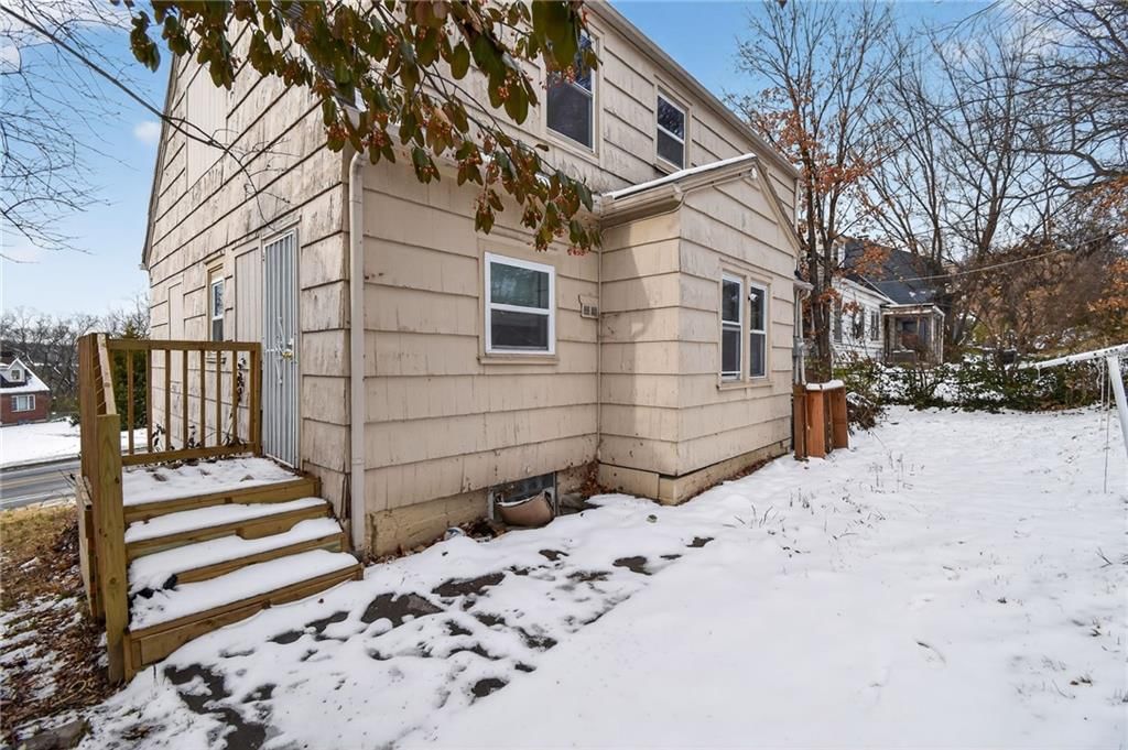 4653 Benton Boulevard — photo 33
