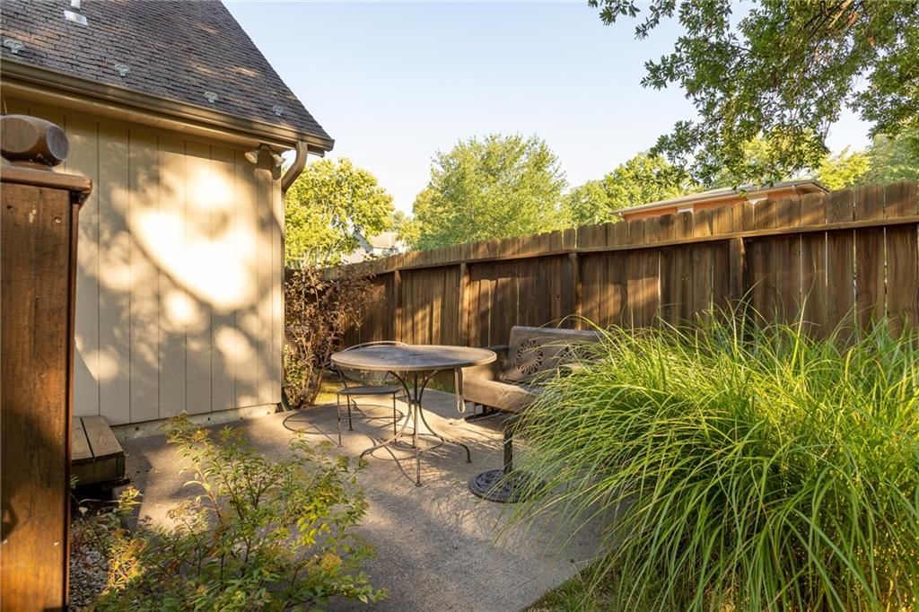 8201 NW Potomac Avenue — photo 41