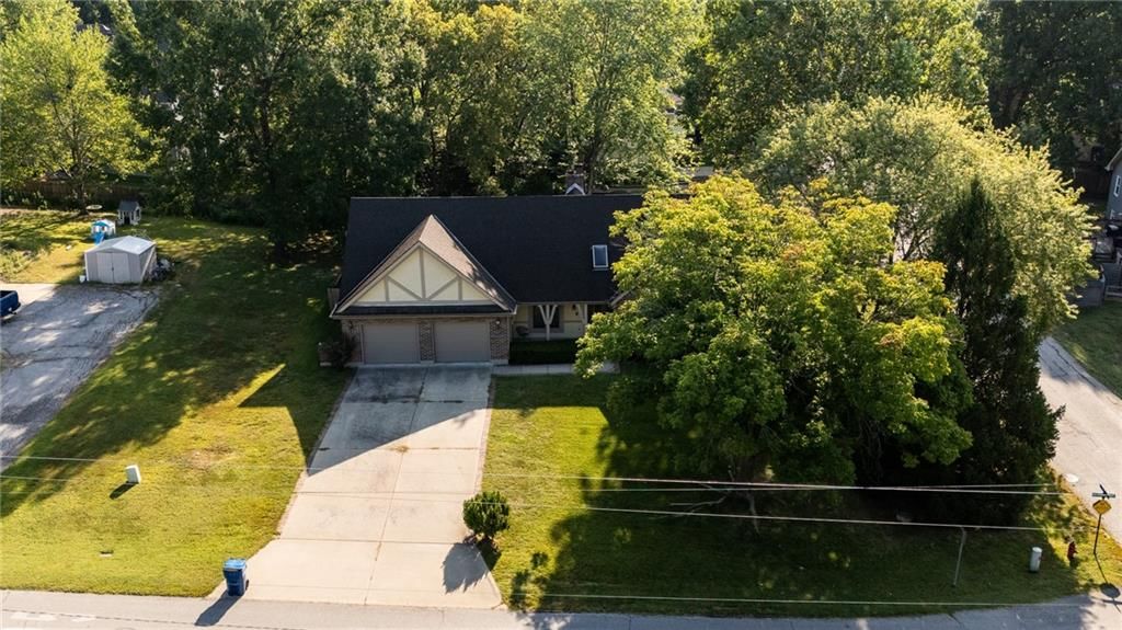 8201 NW Potomac Avenue — photo 46
