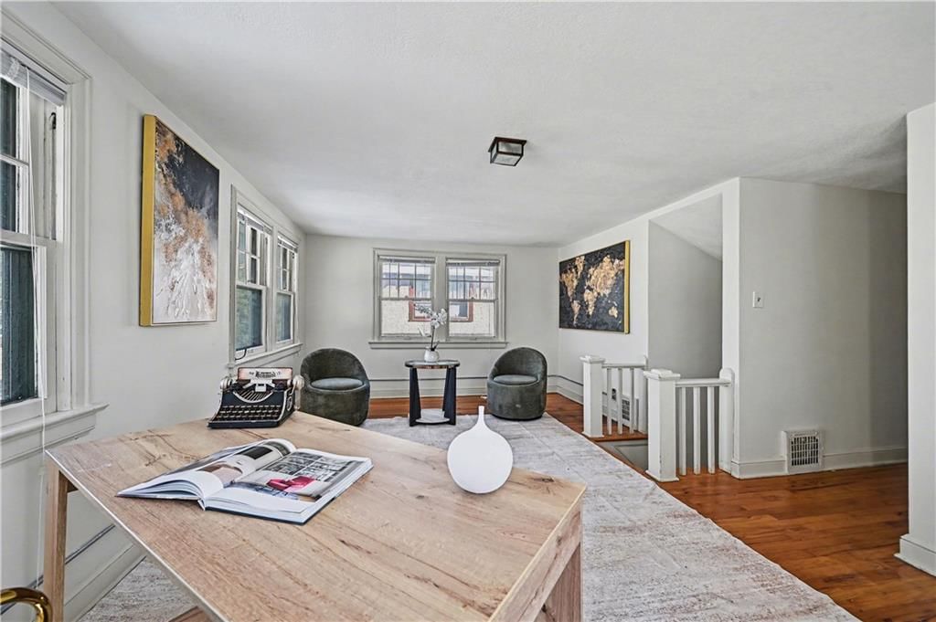 408 E 70th Terrace — photo 19