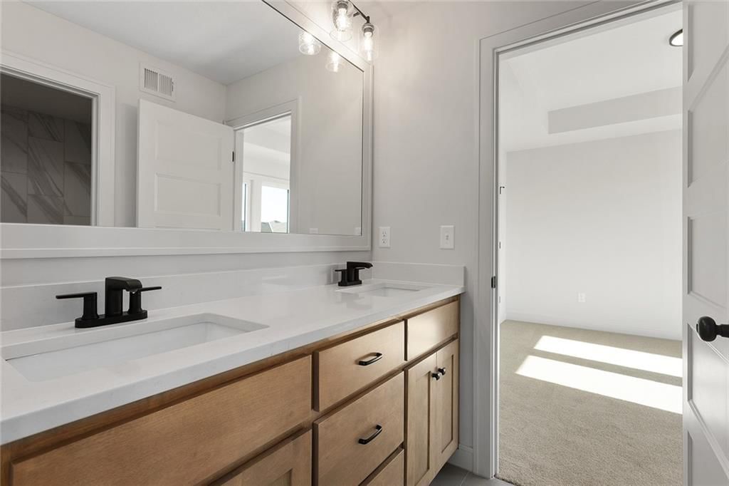 13417 W 178th Street — photo 34