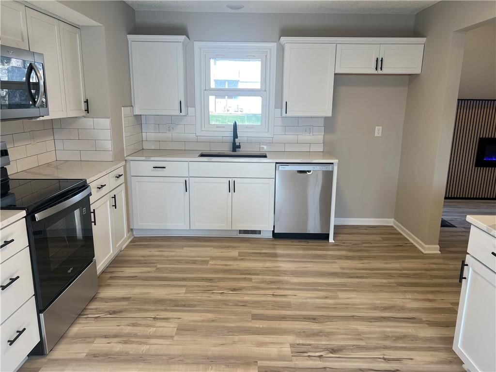 8702 Linda Lane — photo 4