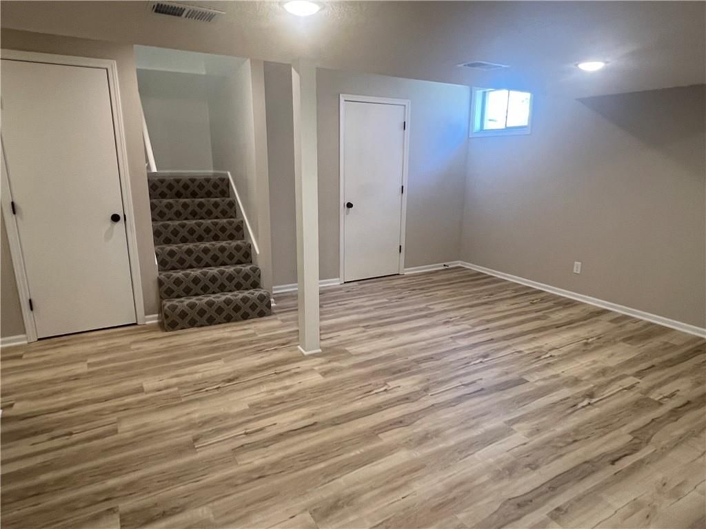 8702 Linda Lane — photo 17