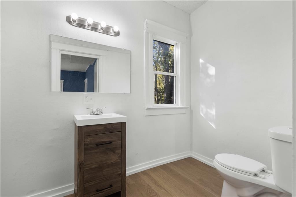 3318 Flora Avenue — photo 10