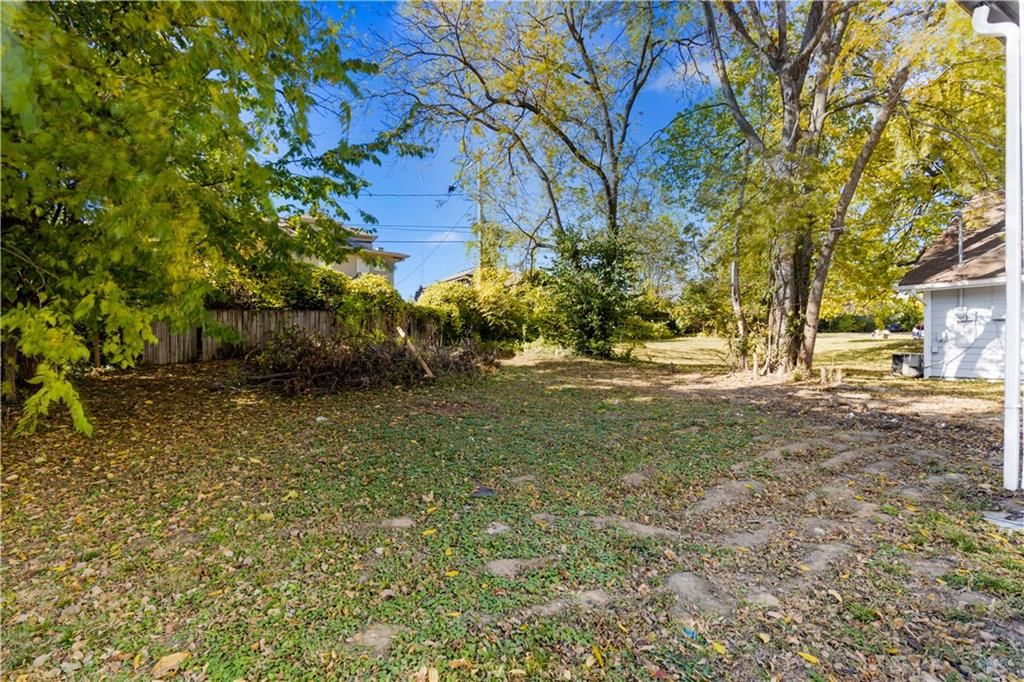 3318 Flora Avenue — photo 22