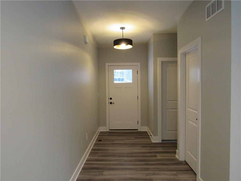 503 N Lexington Street — photo 3