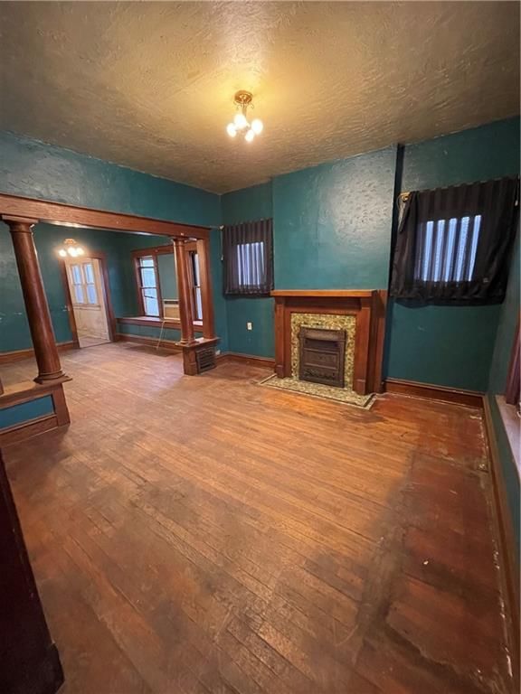 315 N Oakley Avenue — photo 2