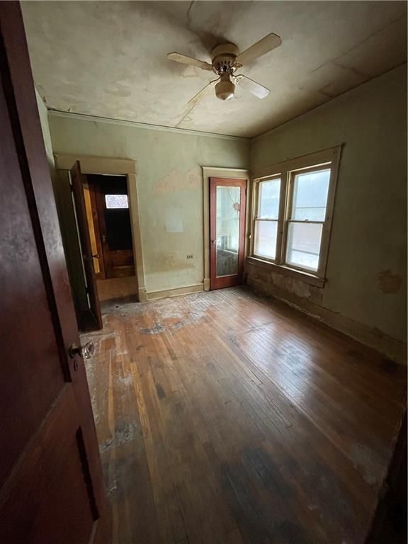 315 N Oakley Avenue — photo 6