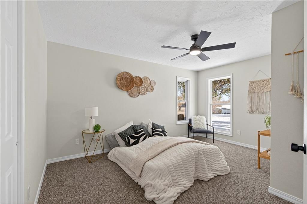 13606 Cypress Avenue — photo 8